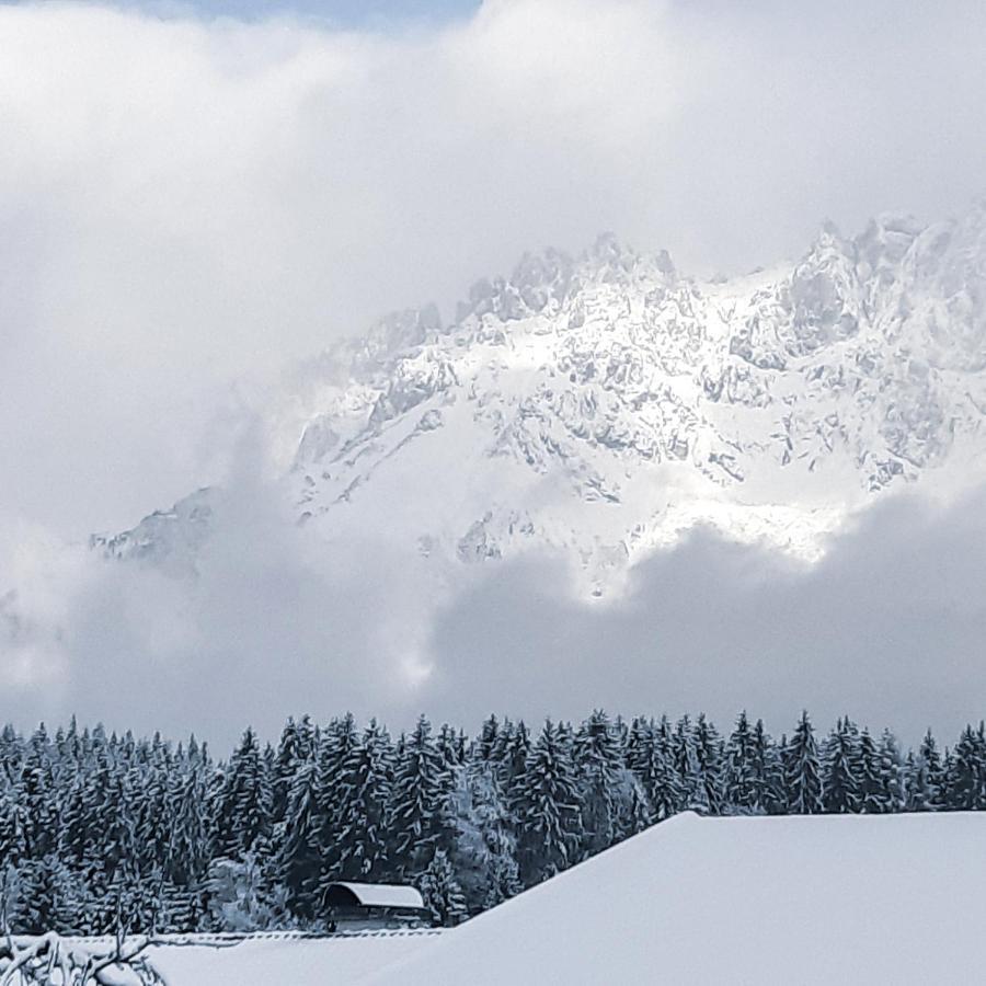 Privatzimmervermietung Foidlbauer Oberndorf in Tirol Eksteriør bilde